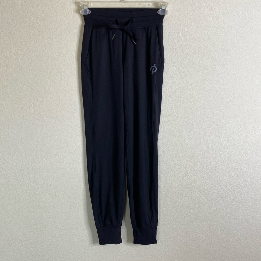 Lululemon Peloton ready to rulu joggers black women’s two 2 EUC